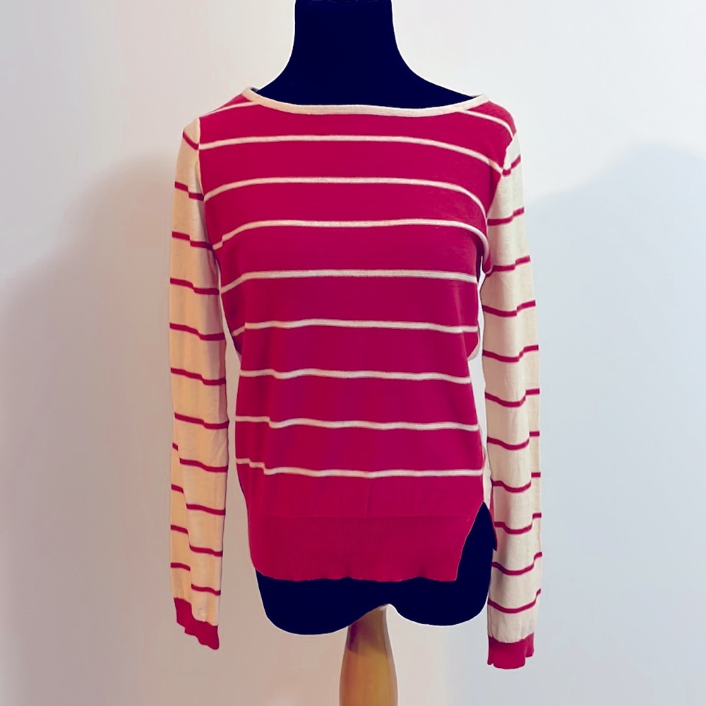 Knit sweater